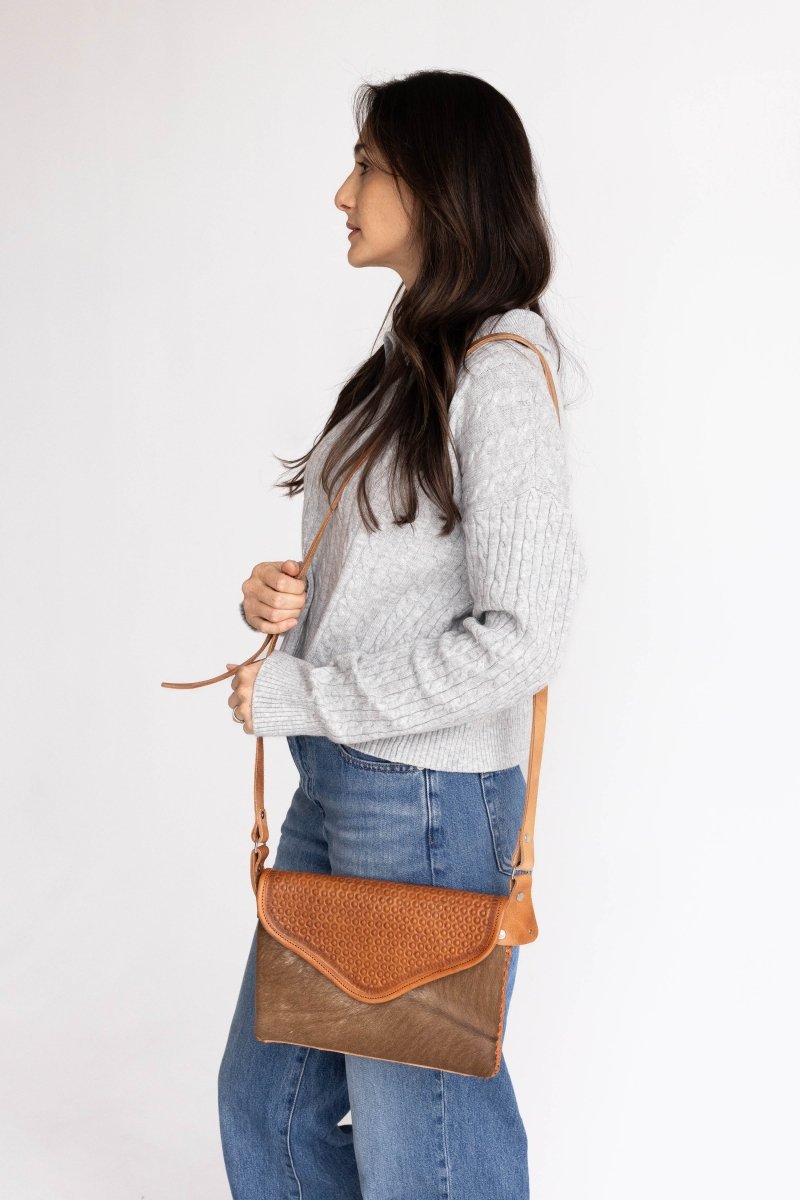 Amedi Plains - Leather & Cowhide Crossbody - Mama Ponchos