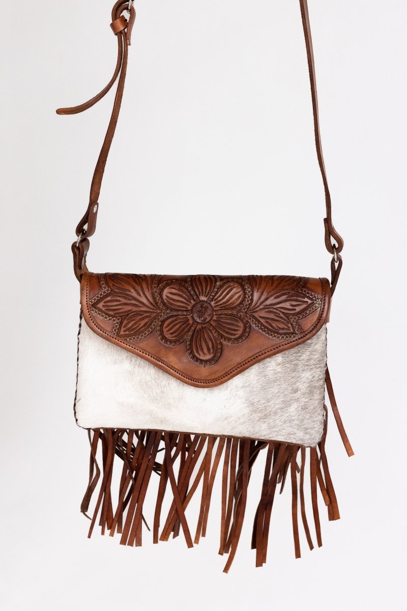 Dakota Fringes - Leather & Cowhide Crossbody - Mama Ponchos