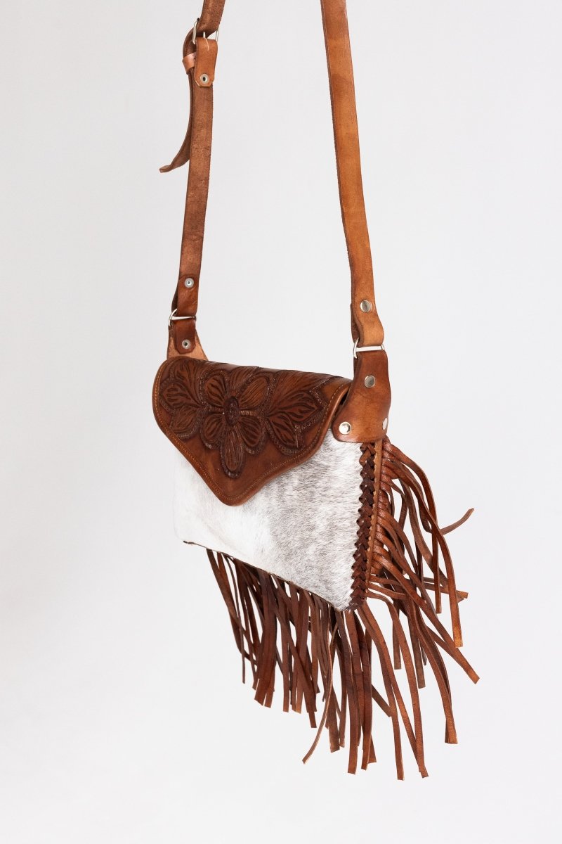 Dakota Fringes - Leather & Cowhide Crossbody - Mama Ponchos