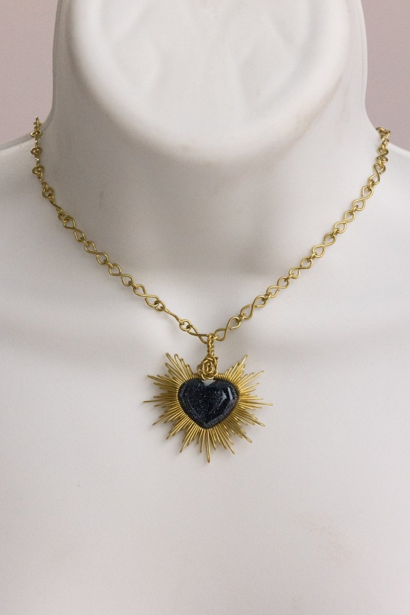 Jesus Sacred Heart – Handmade Necklace - Mama Ponchos