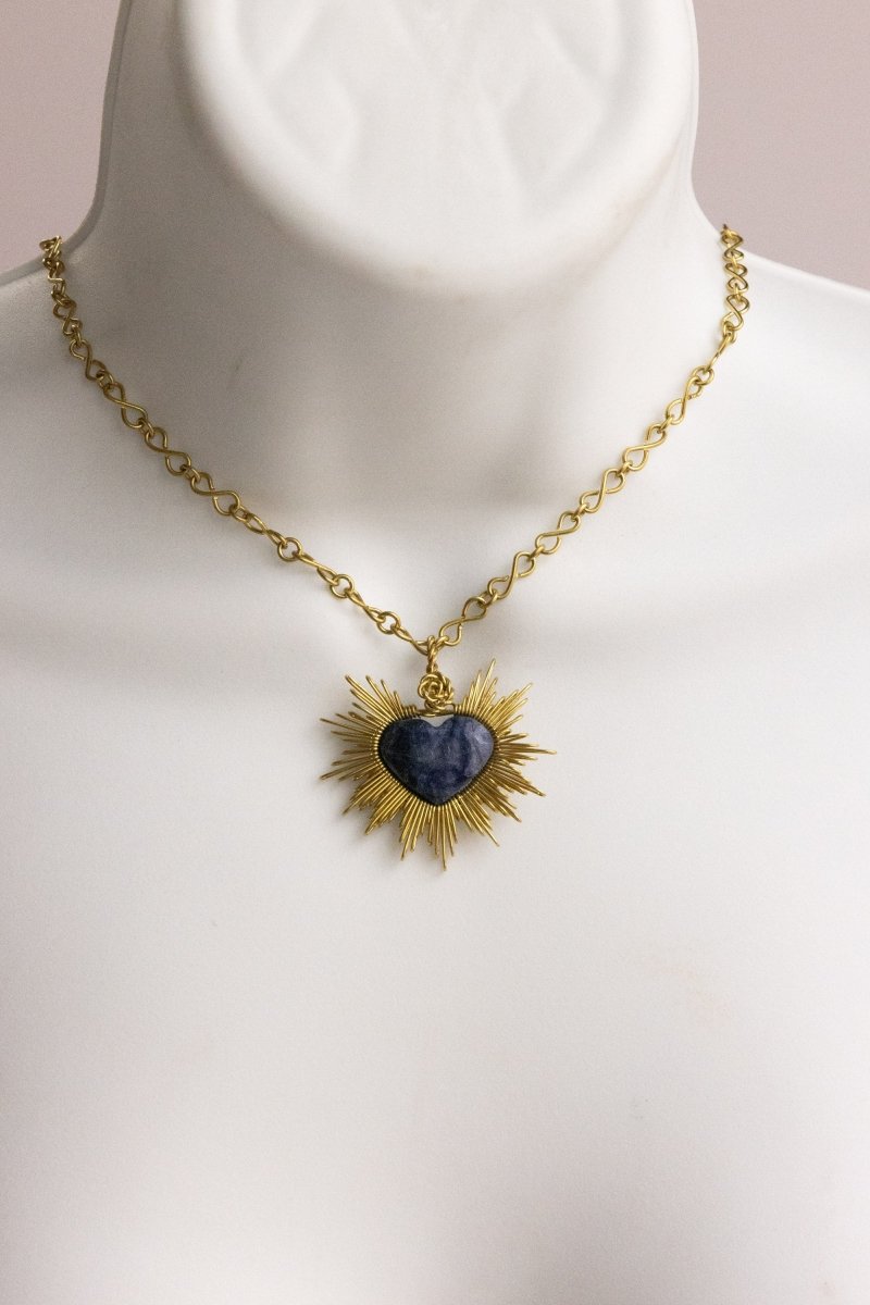 Jesus Sacred Heart – Handmade Necklace - Mama Ponchos