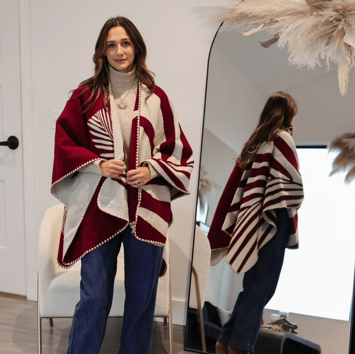 Palm Reversible Shawl - Mama Ponchos