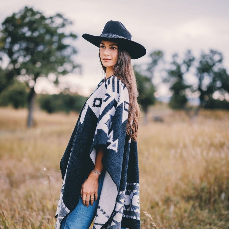 Shawl Hourani Long – Handmade Reversible Poncho for Men and Women - Mama Poncho LLC